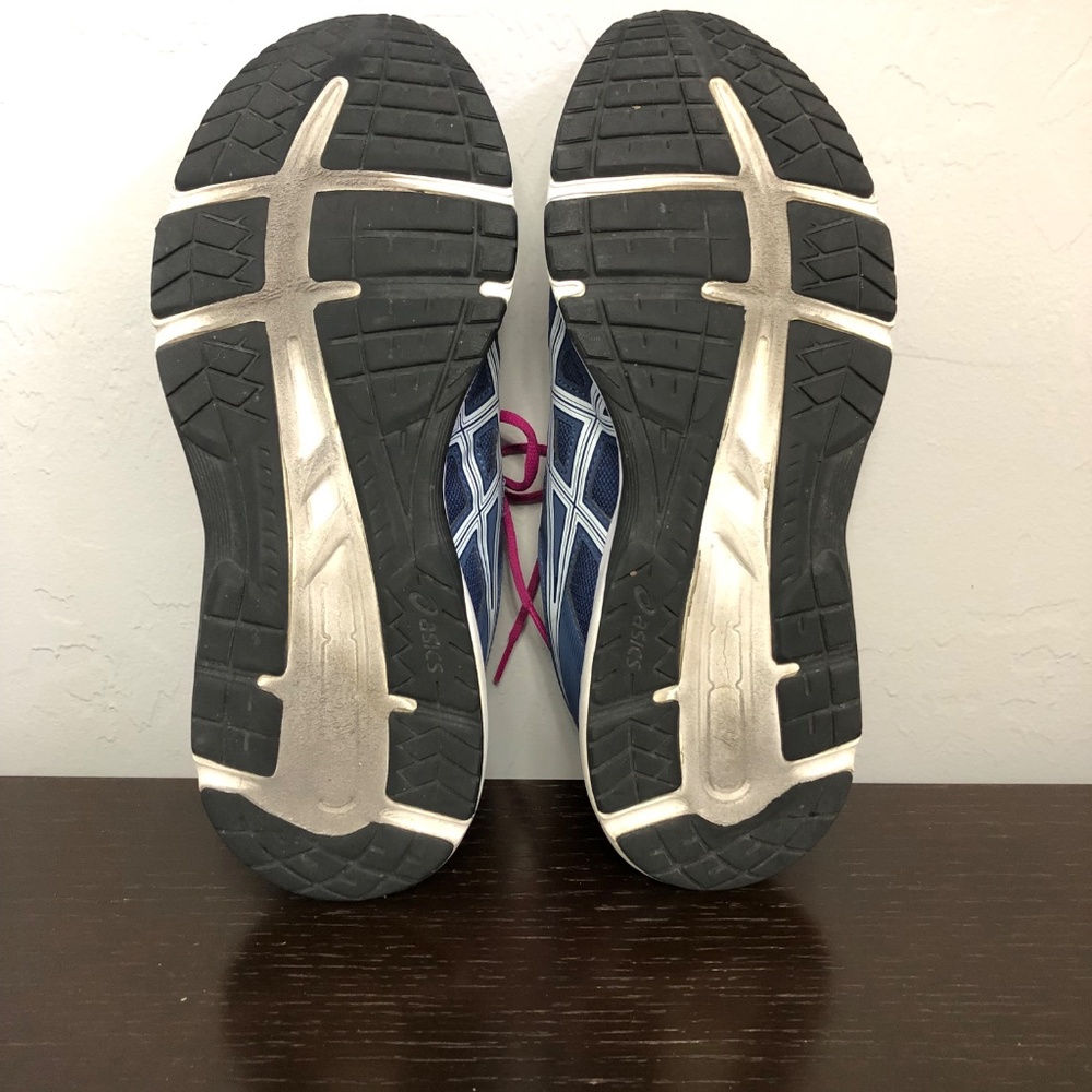 Womens 11, Gel-Contend 5 by Asics, arch support, GUC - Picture 4 of 9